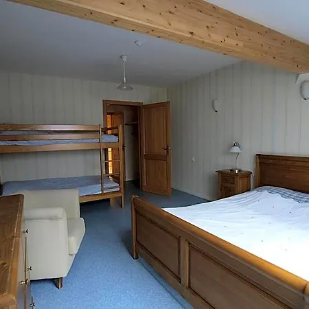 Gasthof De La Charriole 2*