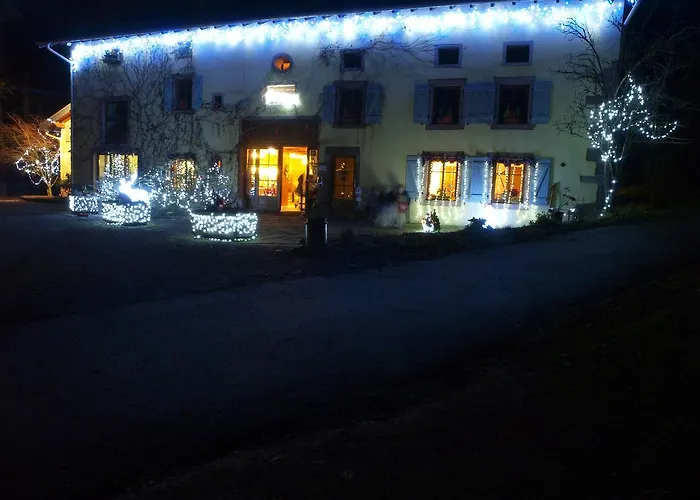 Mini-hôtel De La Charriole 2*